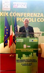 Il sindaco di Rifreddo Cesare Cavallo all'assemblea nazionale ANCI piccoli comuni di Gornate Olona vicino a Varese