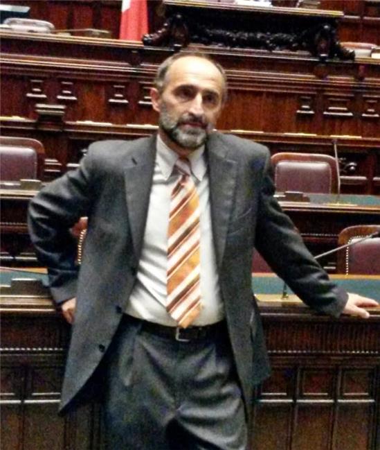 Rifreddo - Il sindaco Cesare Cavallo aderisce al minuto di silenzio per le vittime del Coronavirus ed invita i rifreddesi a fare altrettanto